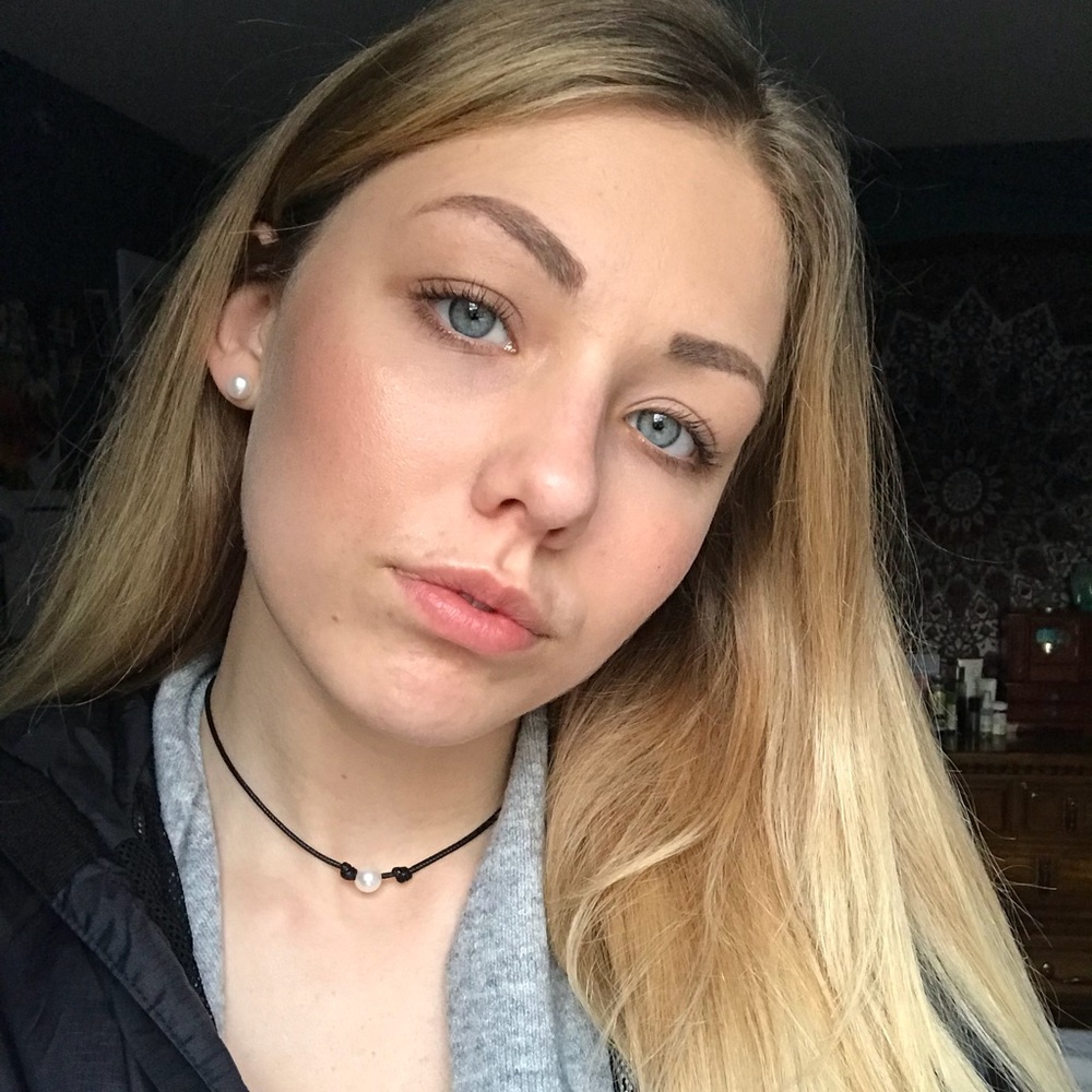 Meet your Posher, Amber